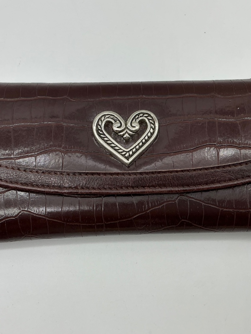 2 Ladies Wallets - Picture 2 of 12